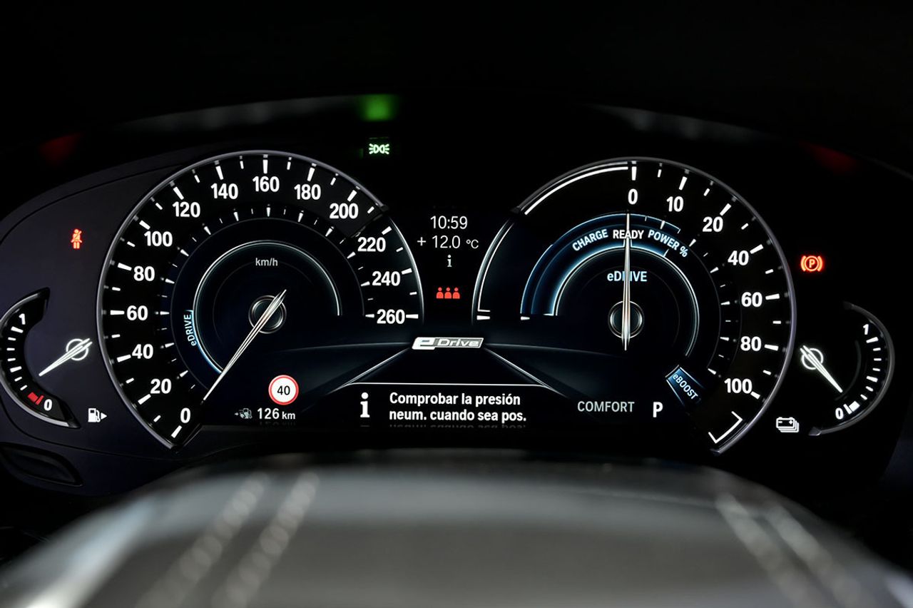 BMW Serie 5 530e xDrive - foto 29