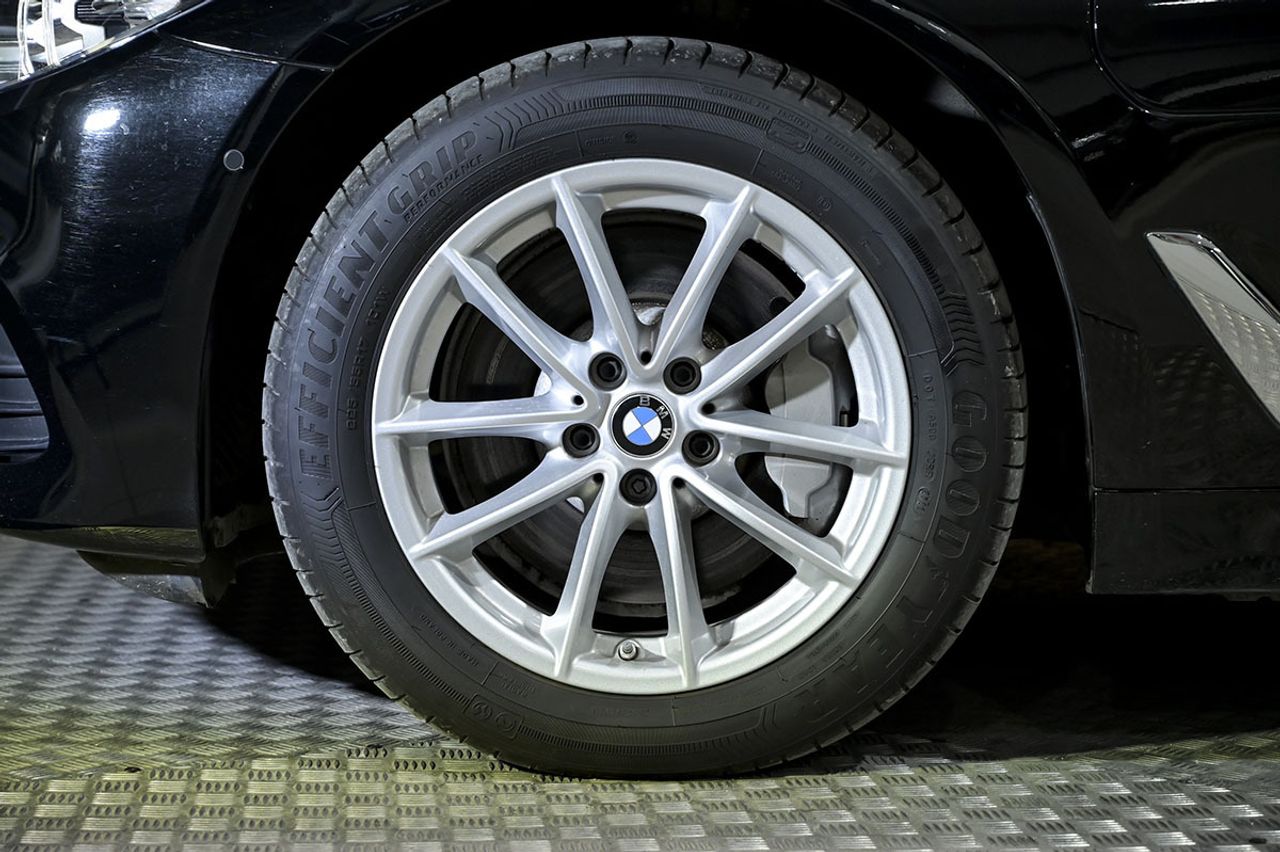 BMW Serie 5 530e xDrive - foto 14