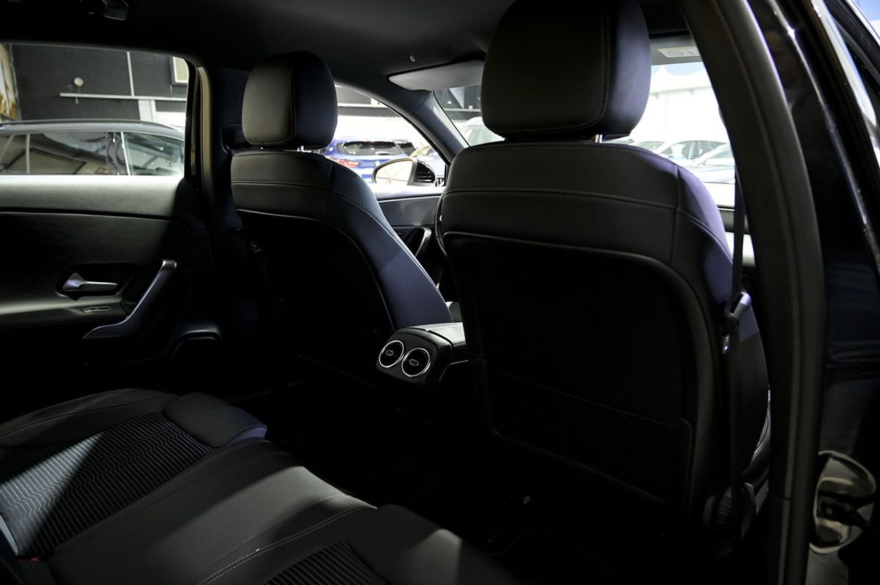 Mercedes Clase A MERCEDES-BENZ  A 180 d - foto 14