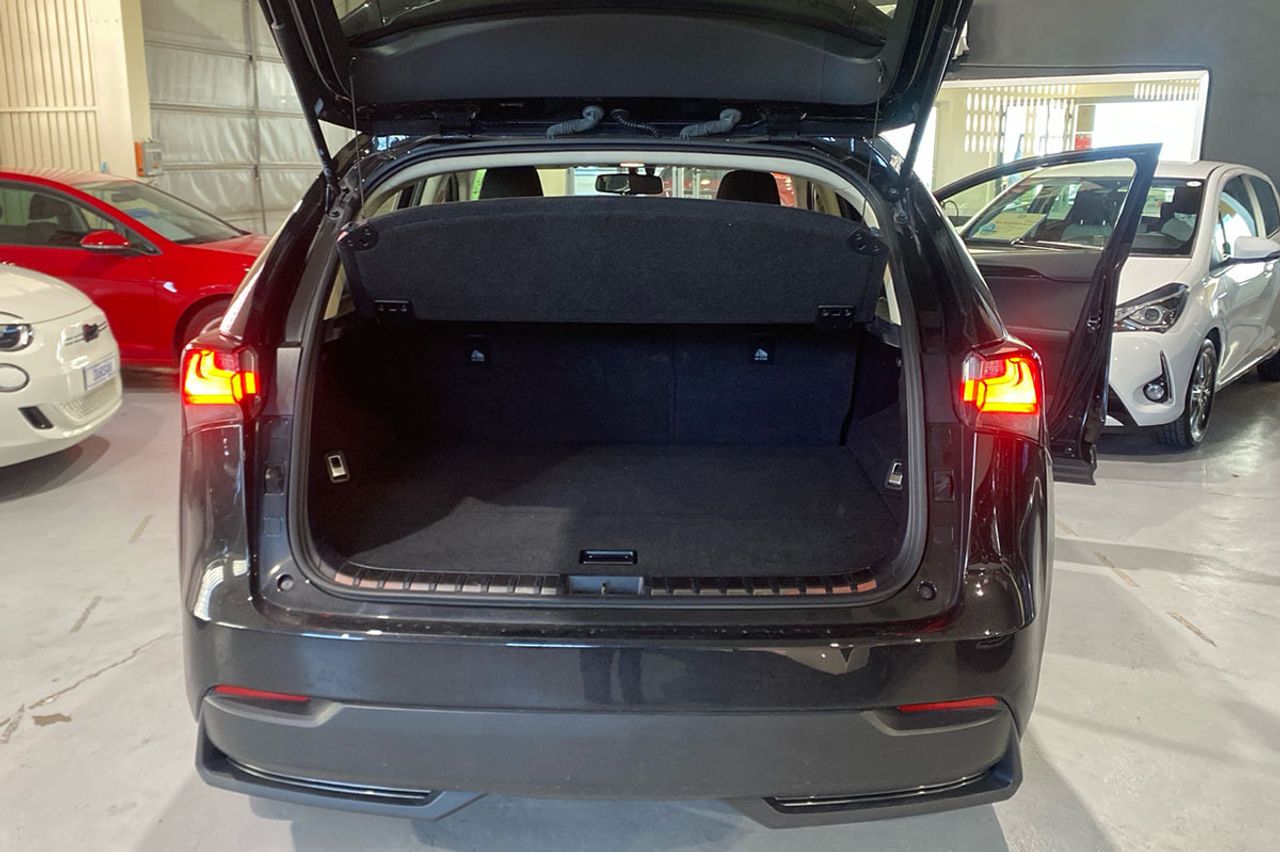 Lexus NX 2.5 300h Business Navigation 2WD - foto 12