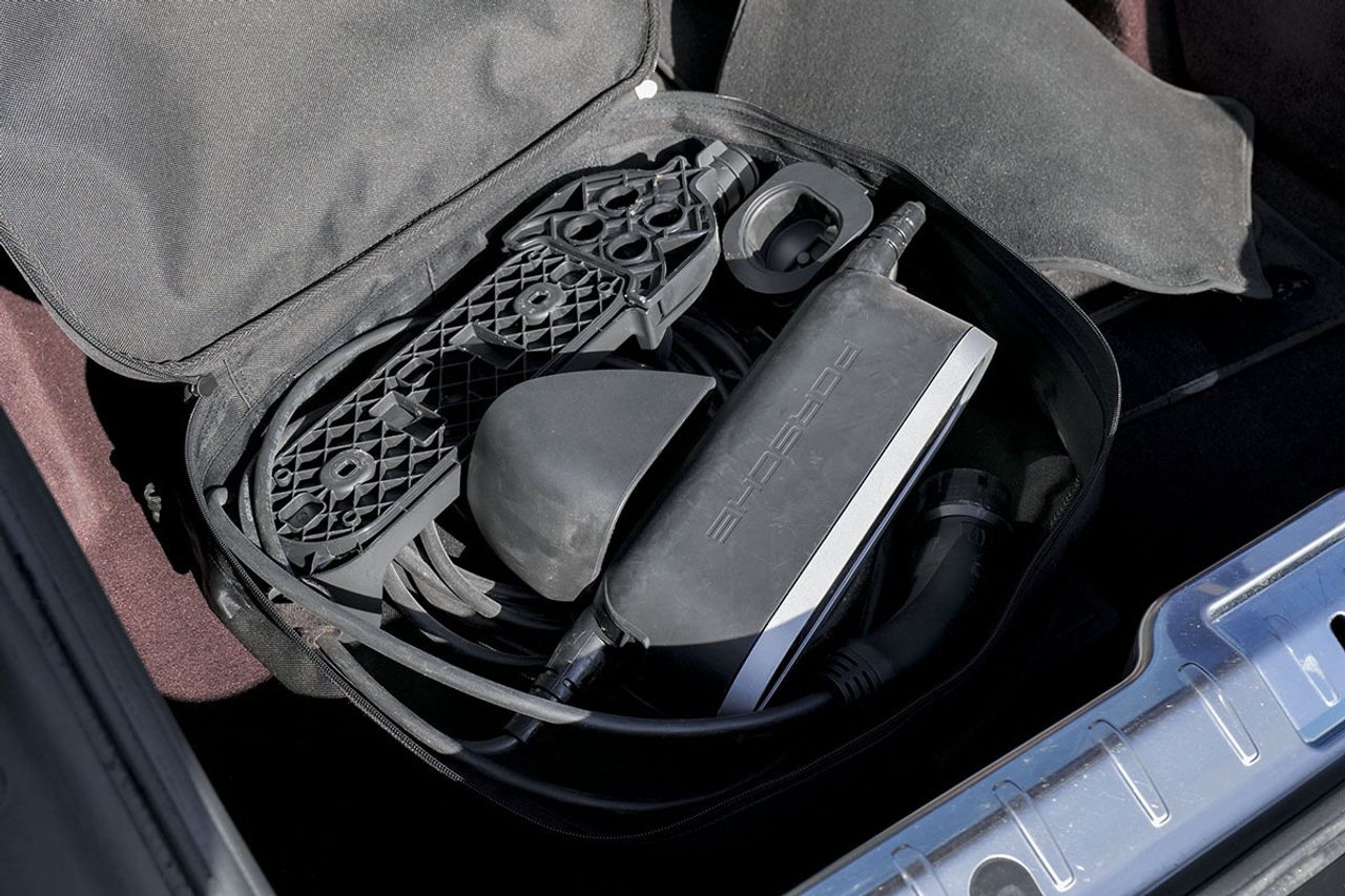 Porsche Panamera 4 EHybrid - foto 33