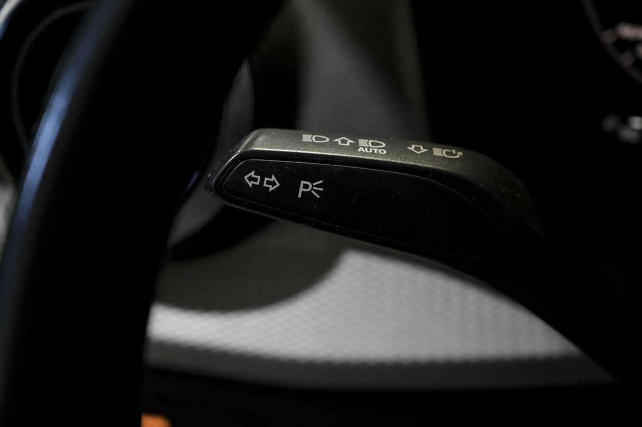 Audi Q2 S line 30 TDI 85kW 116CV - foto 29