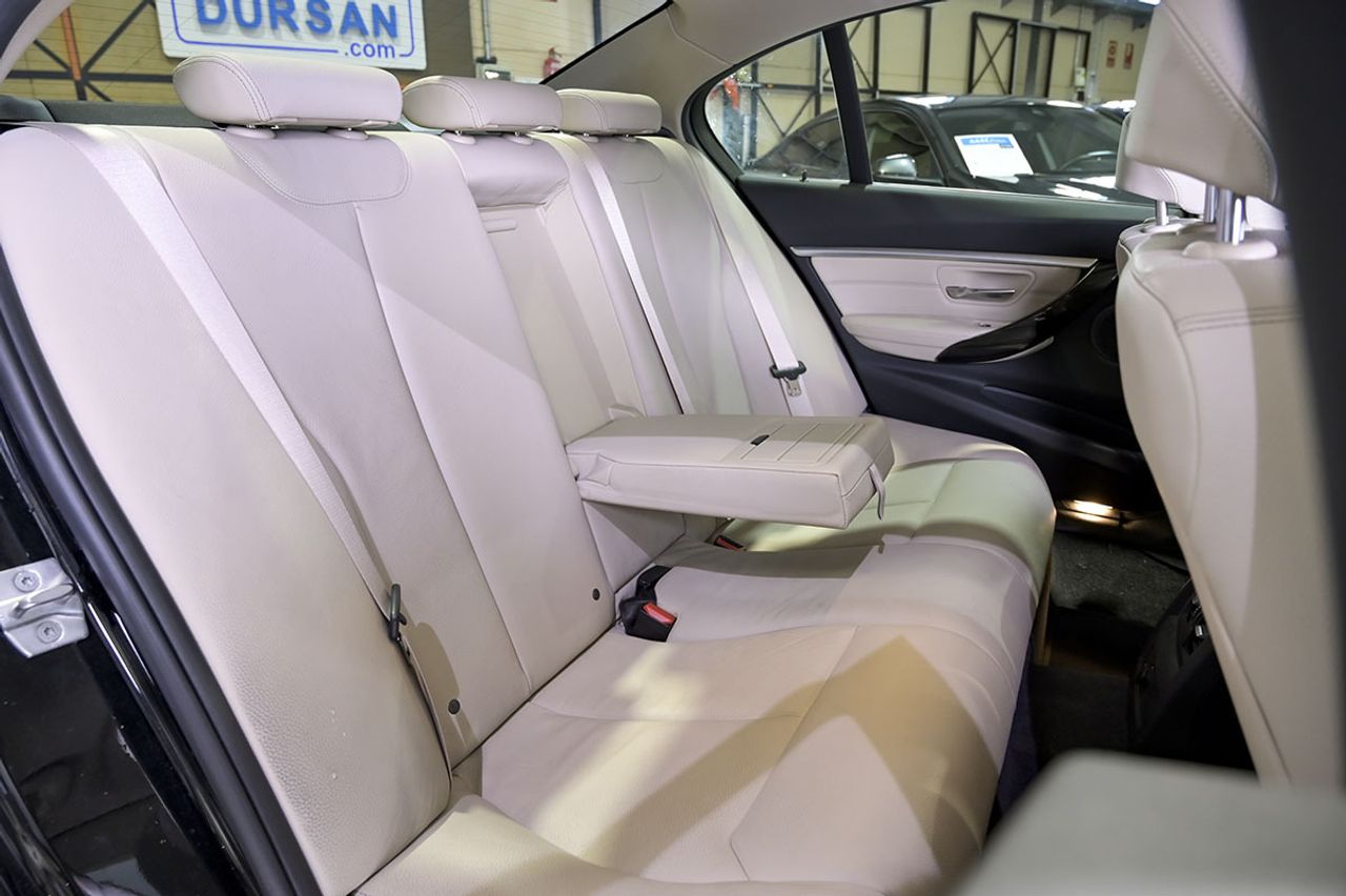 BMW Serie 3 330e - foto 19