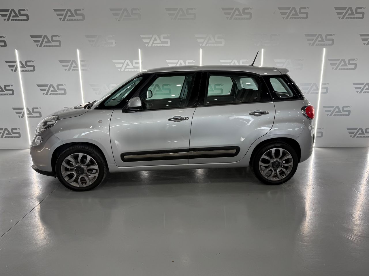 Imagen 6 del Fiat 500L en Auto Select Edition, Figueres