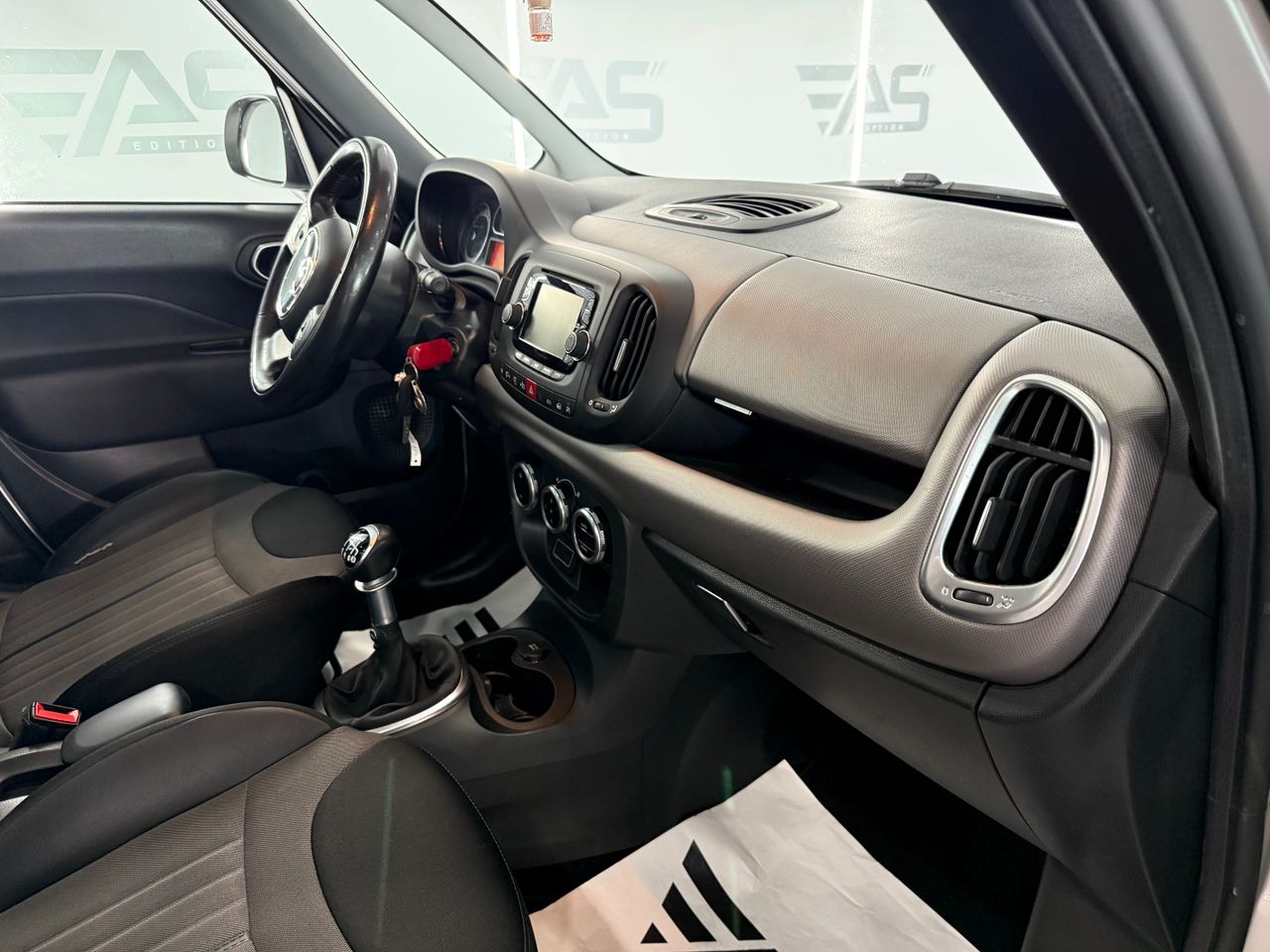 Imagen 61 del Fiat 500L en Auto Select Edition, Figueres