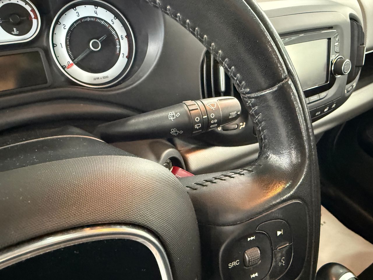 Imagen 107 del Fiat 500L en Auto Select Edition, Figueres