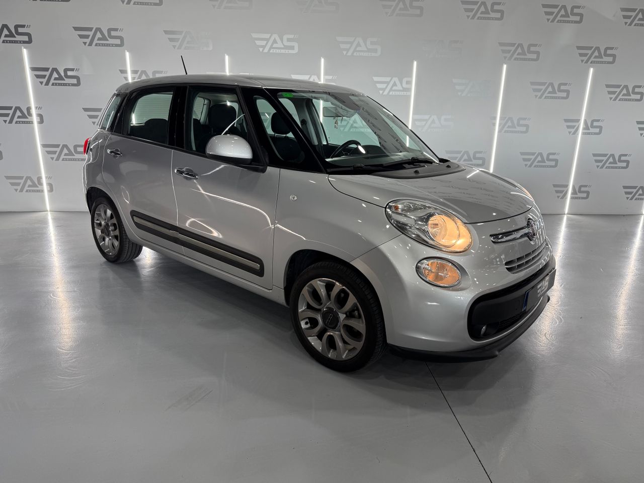 Imagen 3 del Fiat 500L en Auto Select Edition, Figueres
