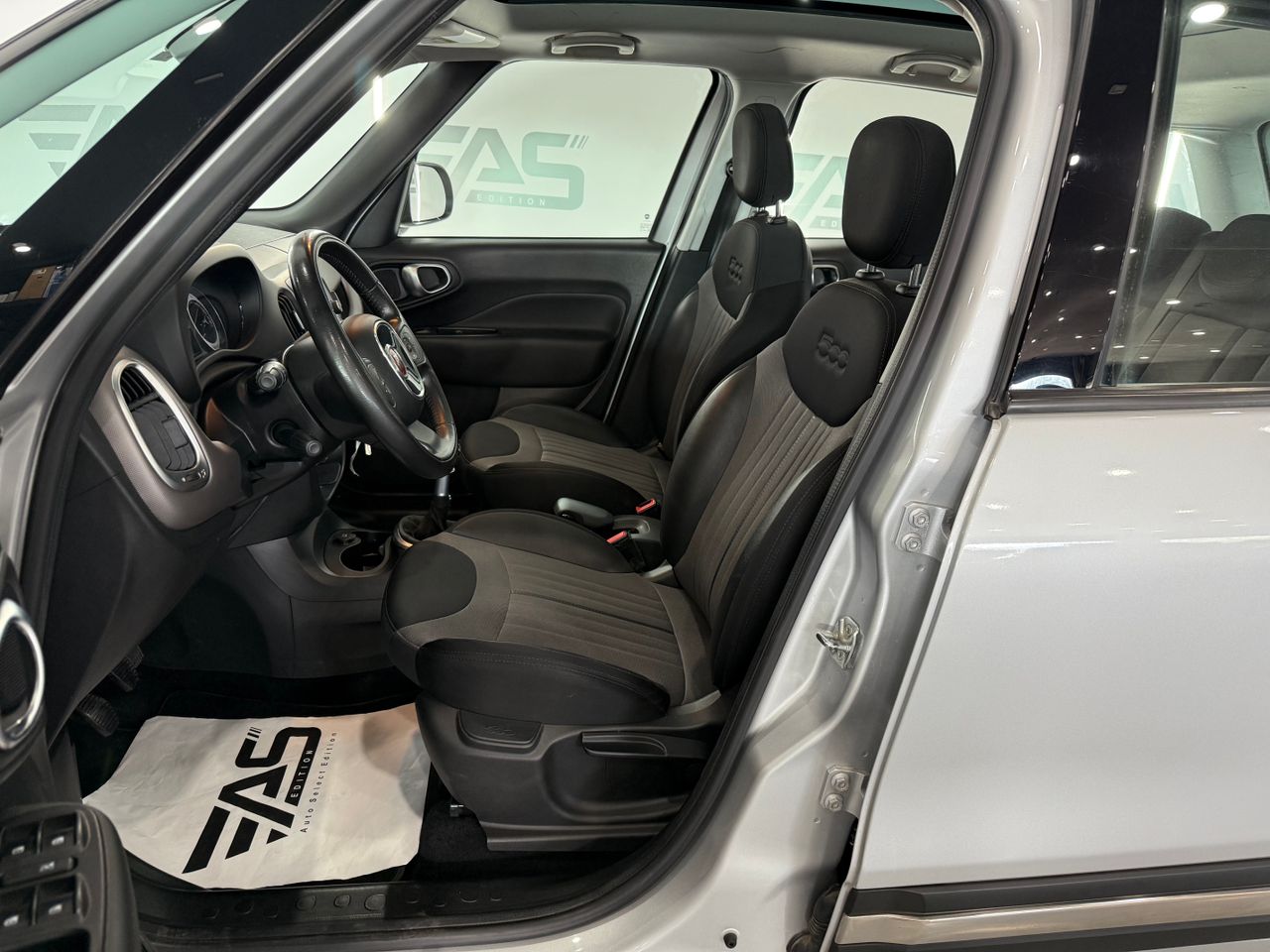 Imagen 95 del Fiat 500L en Auto Select Edition, Figueres