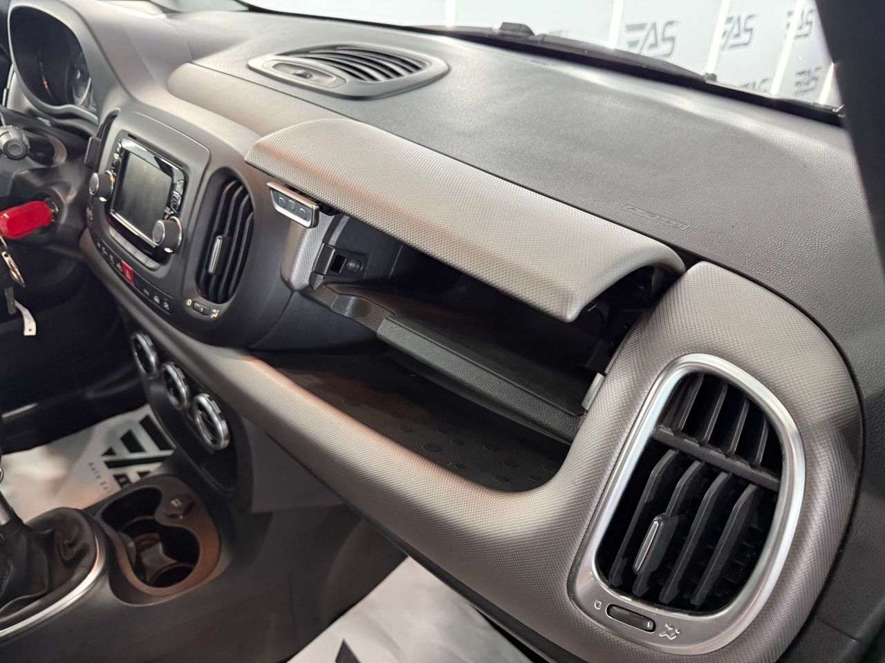 Imagen 66 del Fiat 500L en Auto Select Edition, Figueres
