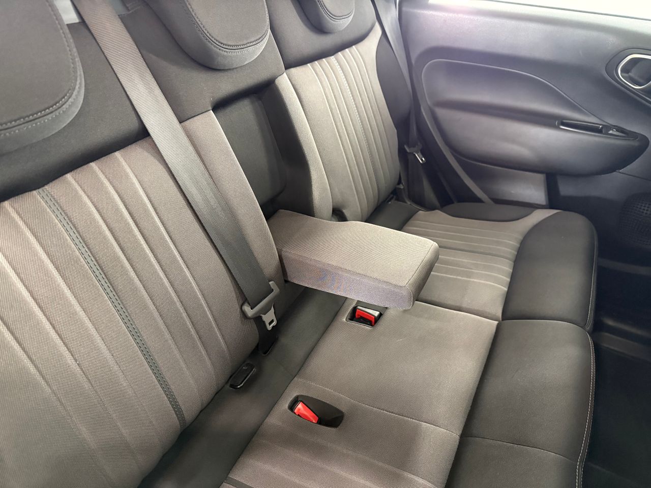 Imagen 84 del Fiat 500L en Auto Select Edition, Figueres