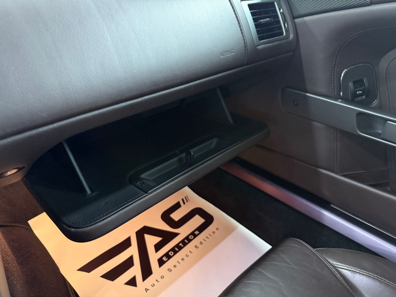 Imagen 114 del Aston martin Vantage en Auto Select Edition, Figueres