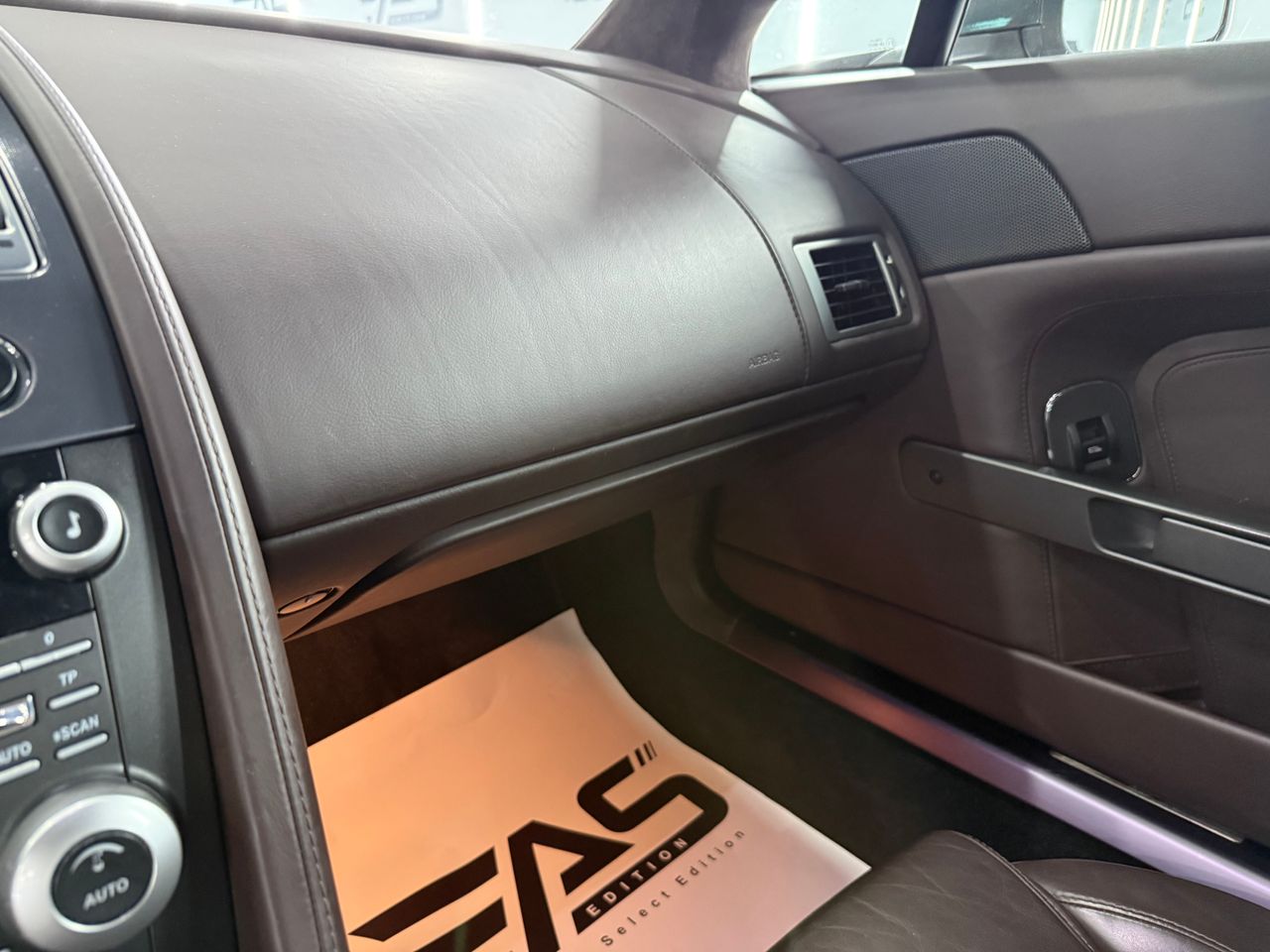 Imagen 112 del Aston martin Vantage en Auto Select Edition, Figueres