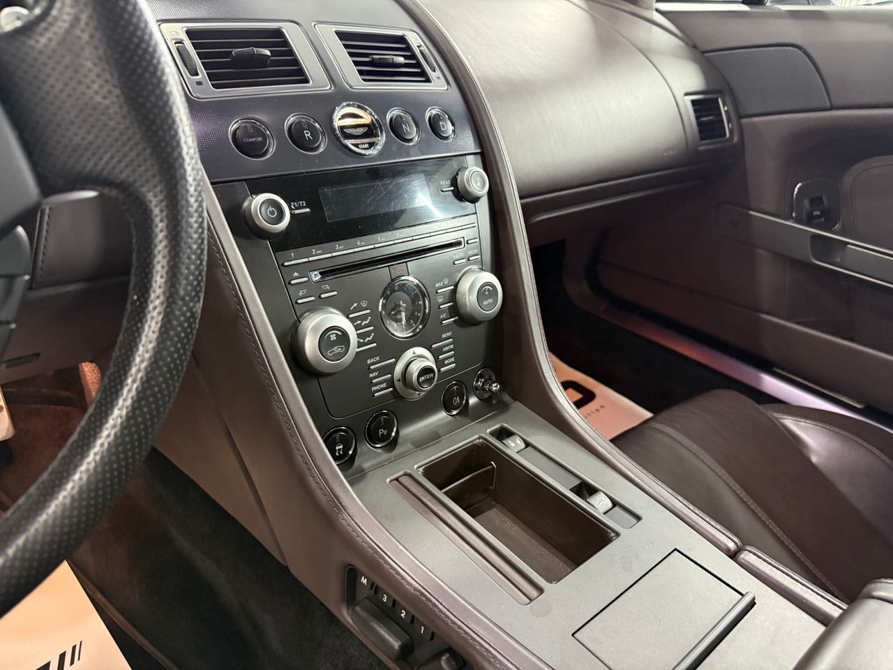 Imagen 108 del Aston martin Vantage en Auto Select Edition, Figueres