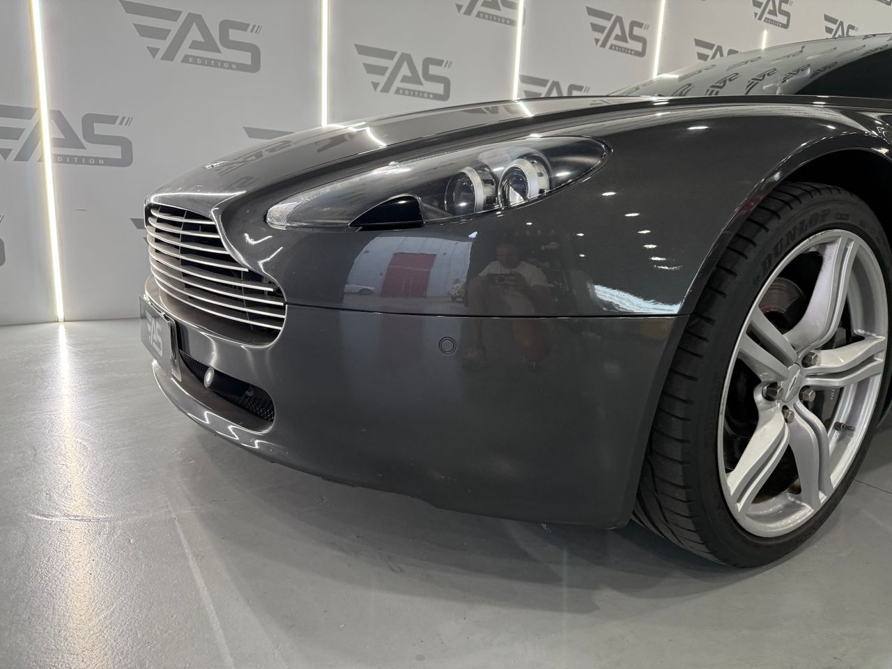 Imagen 11 del Aston martin Vantage en Auto Select Edition, Figueres