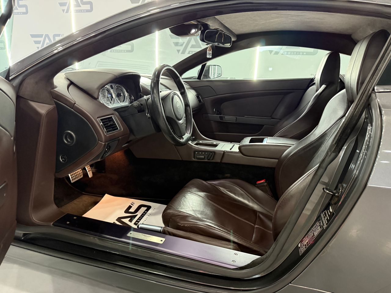 Imagen 82 del Aston martin Vantage en Auto Select Edition, Figueres