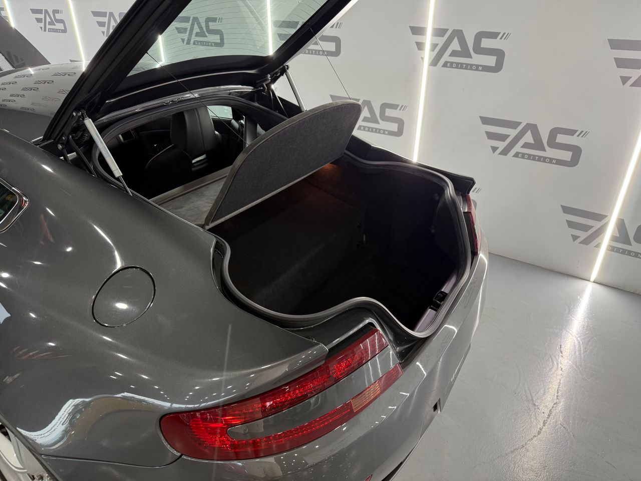 Imagen 76 del Aston martin Vantage en Auto Select Edition, Figueres