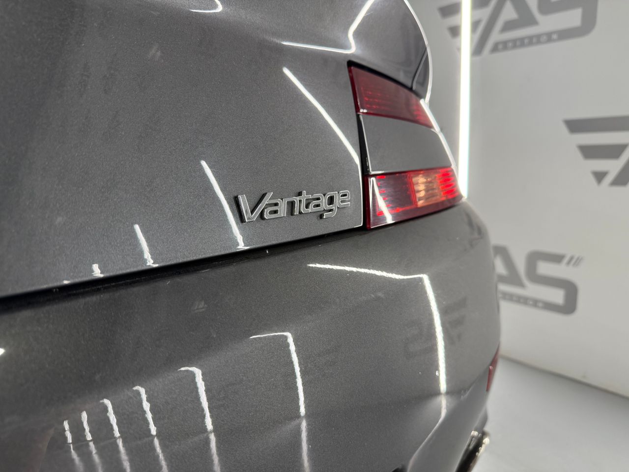 Imagen 32 del Aston martin Vantage en Auto Select Edition, Figueres