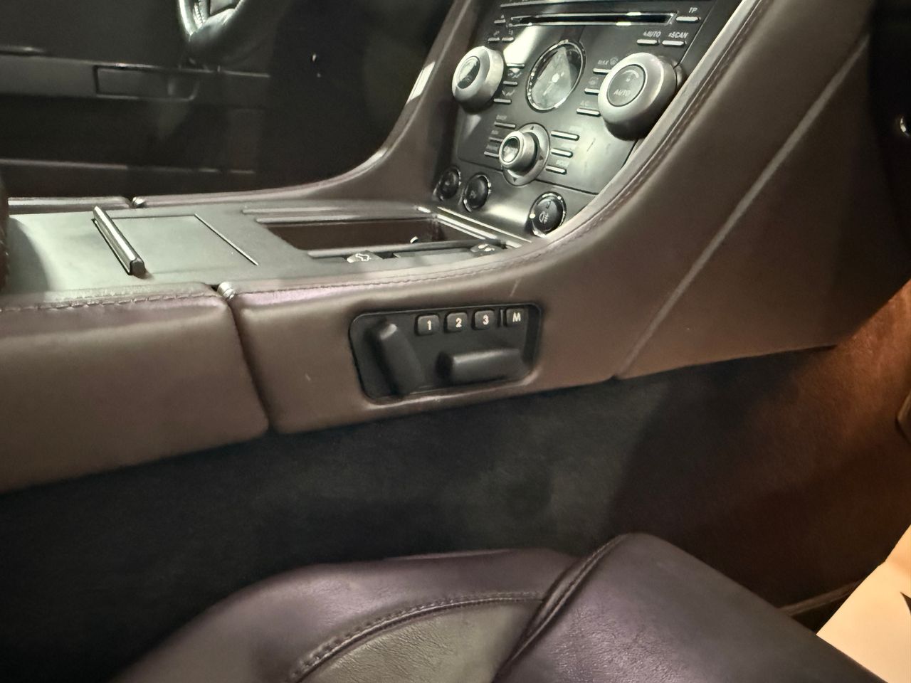 Imagen 126 del Aston martin Vantage en Auto Select Edition, Figueres