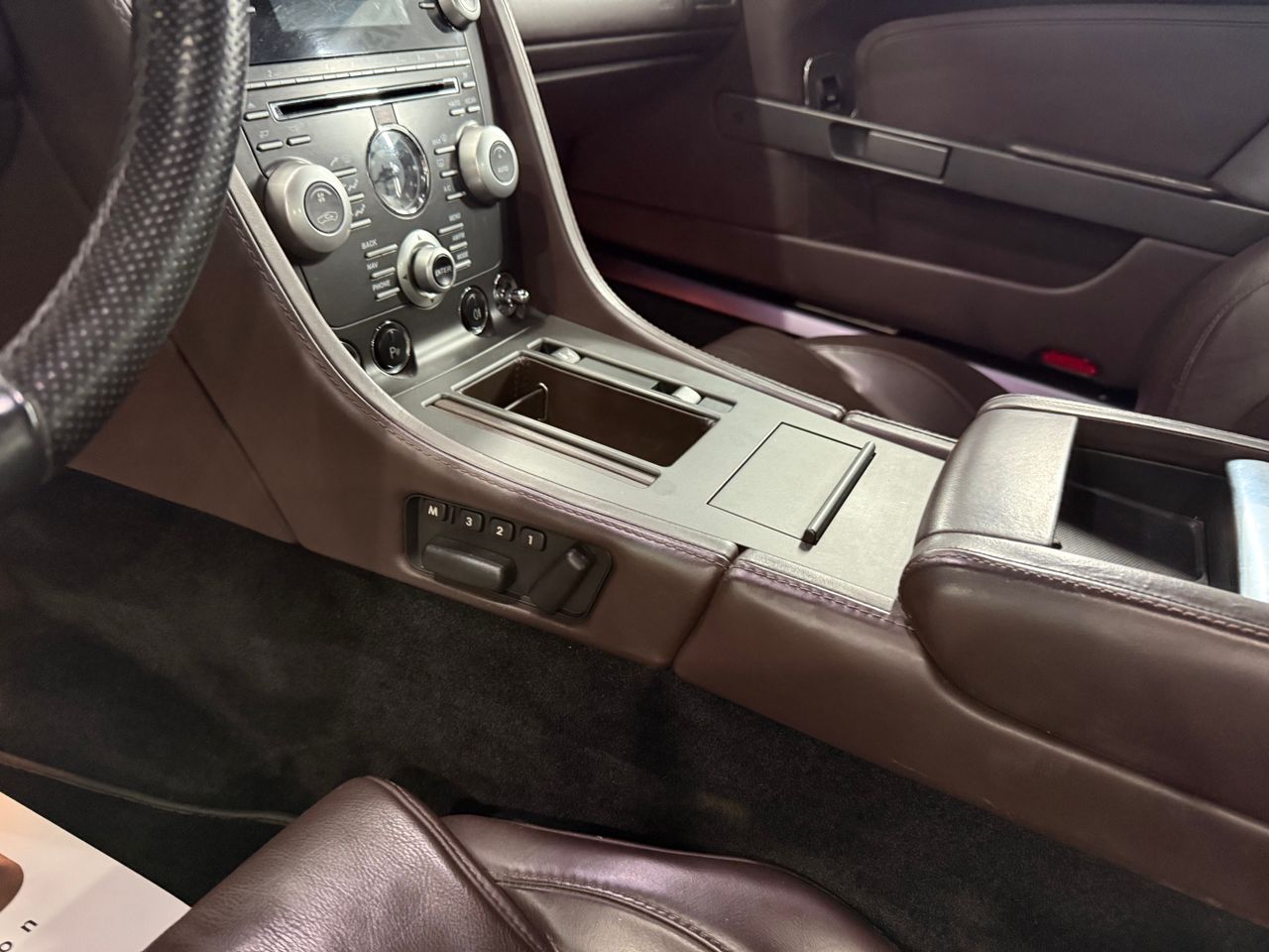 Imagen 102 del Aston martin Vantage en Auto Select Edition, Figueres