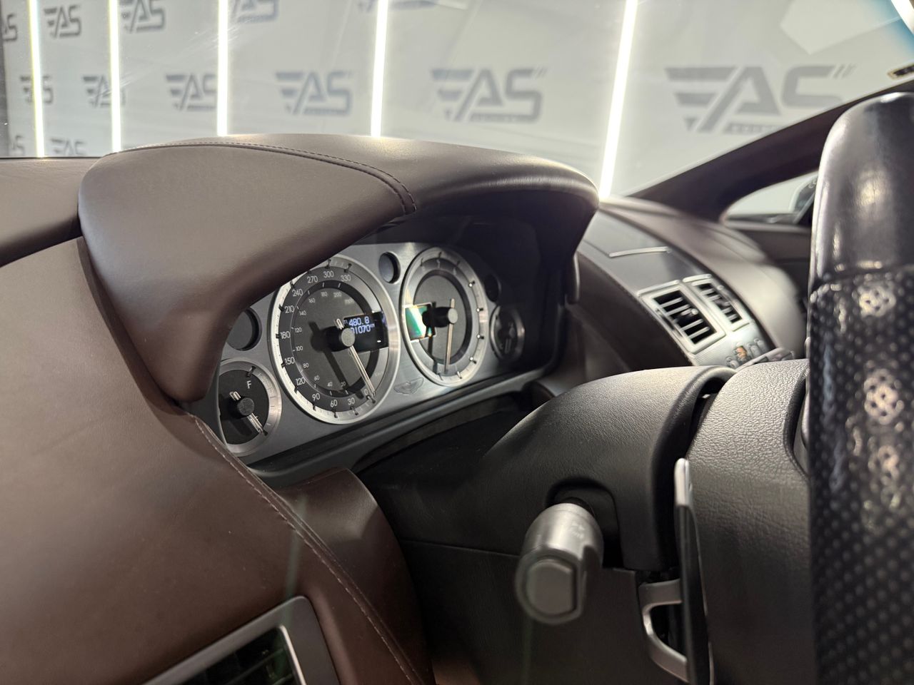 Imagen 106 del Aston martin Vantage en Auto Select Edition, Figueres