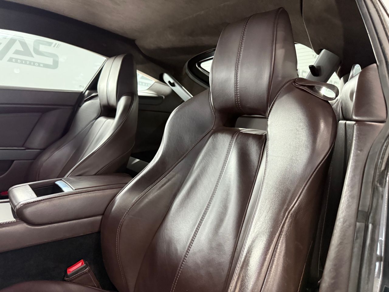 Imagen 91 del Aston martin Vantage en Auto Select Edition, Figueres