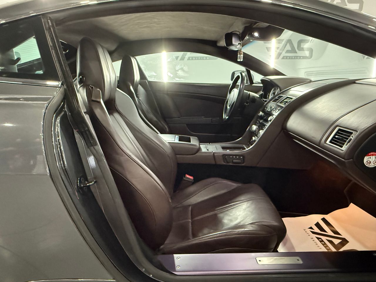 Imagen 118 del Aston martin Vantage en Auto Select Edition, Figueres