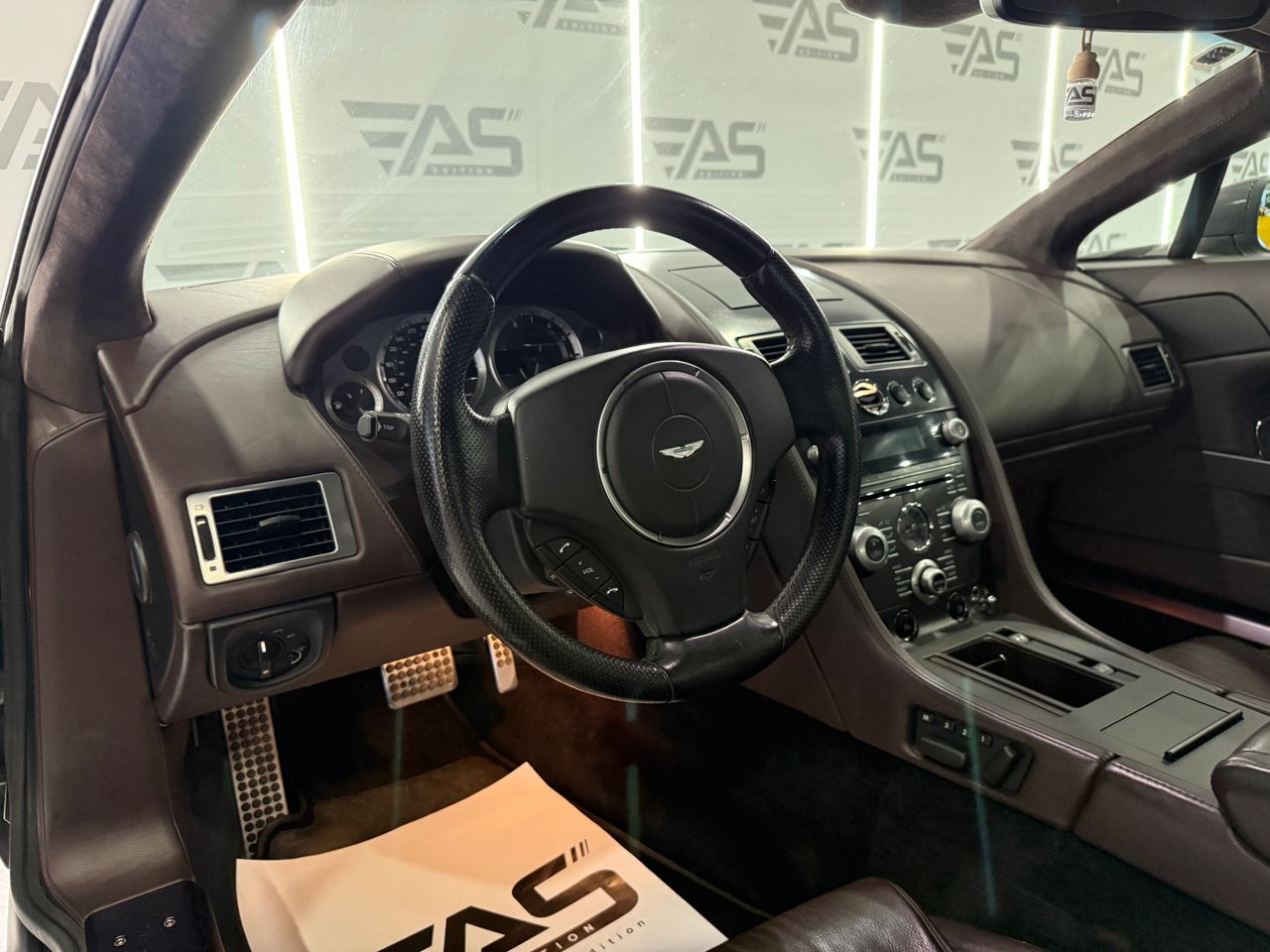 Imagen 179 del Aston martin Vantage en Auto Select Edition, Figueres