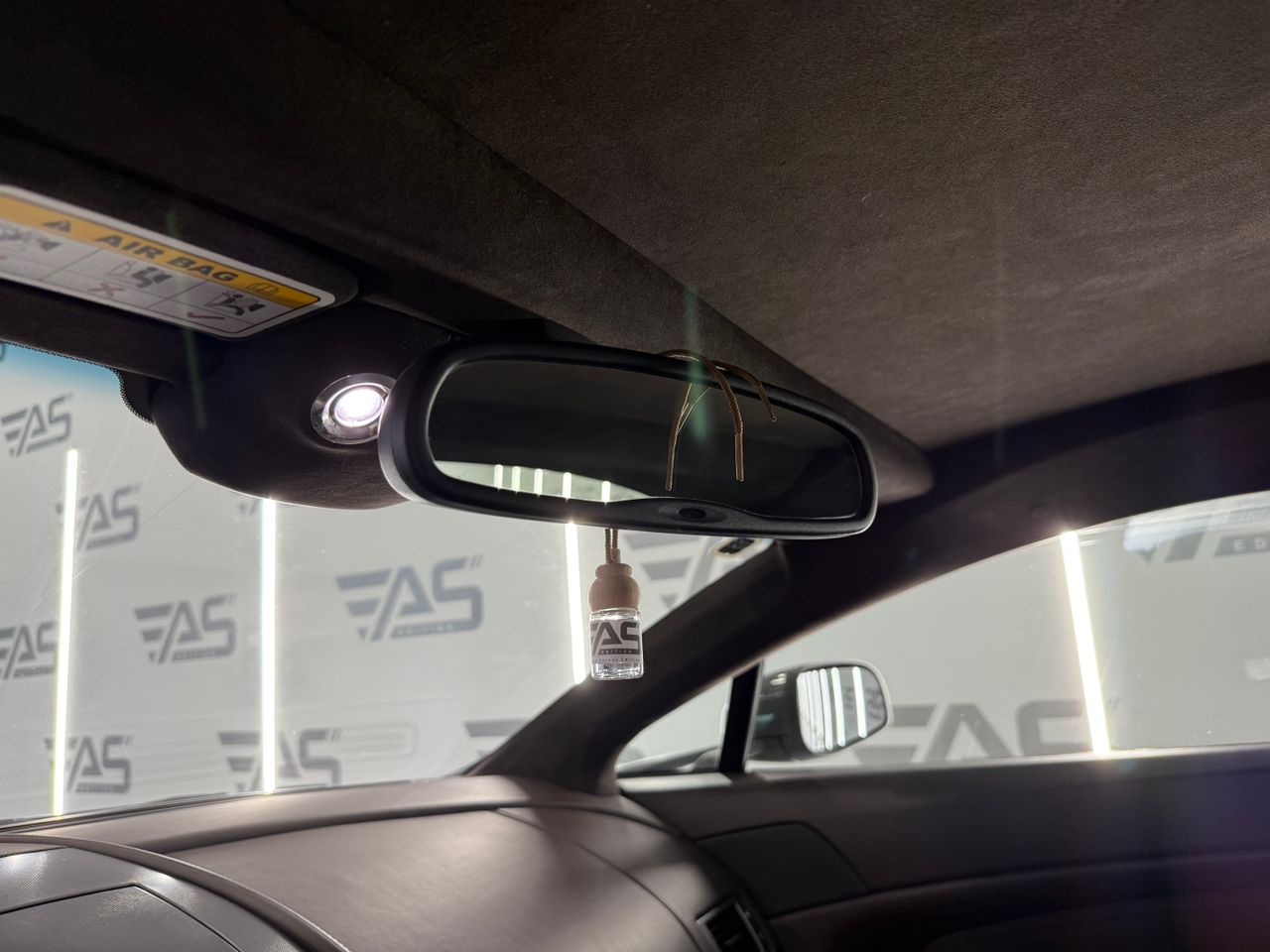 Imagen 107 del Aston martin Vantage en Auto Select Edition, Figueres