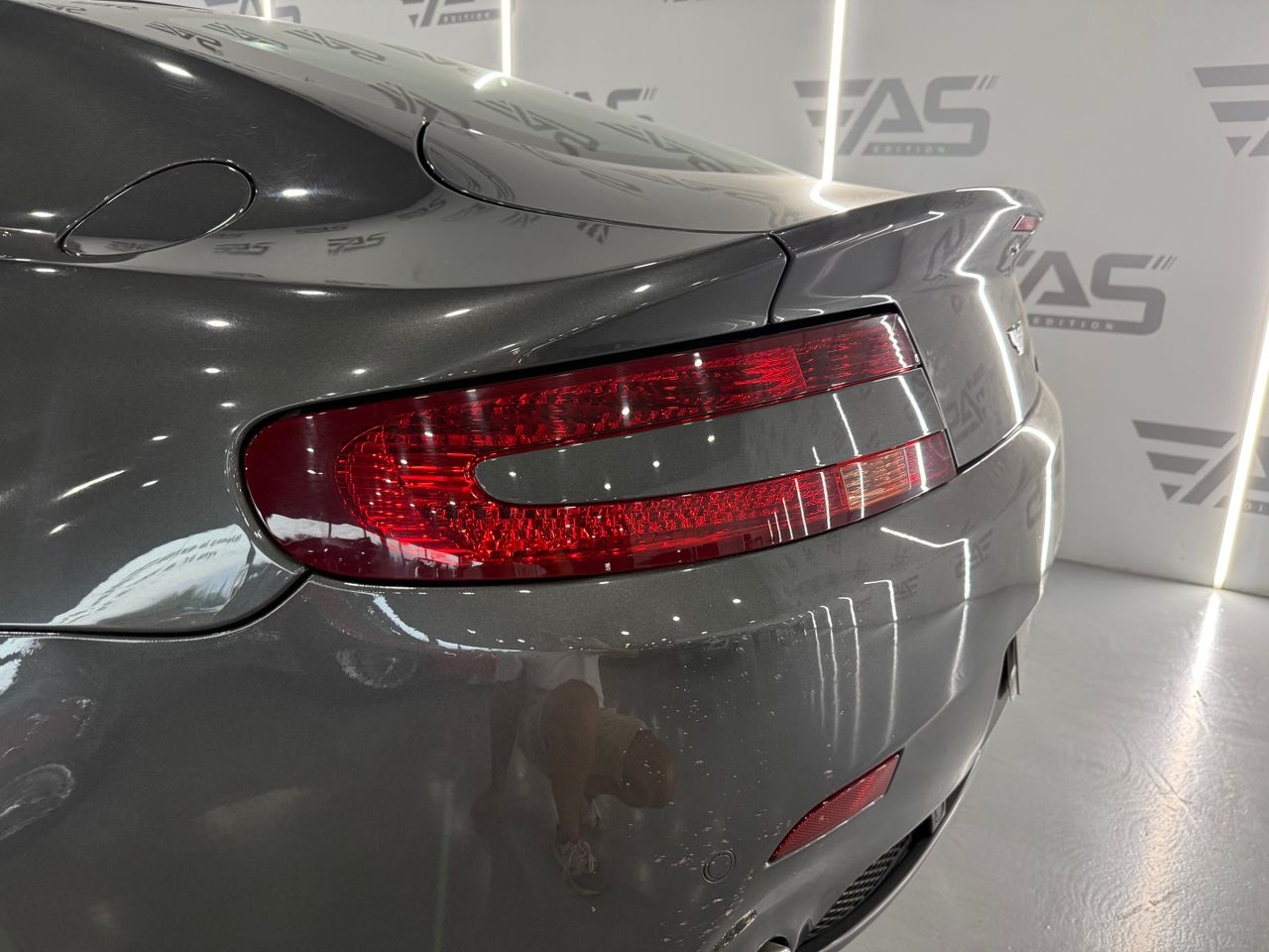 Imagen 27 del Aston martin Vantage en Auto Select Edition, Figueres