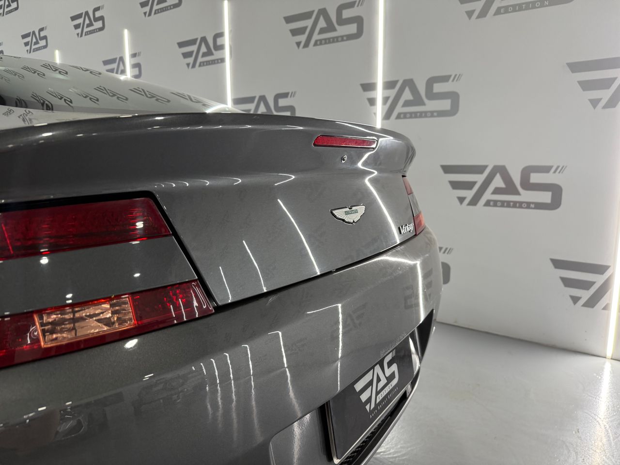 Imagen 30 del Aston martin Vantage en Auto Select Edition, Figueres