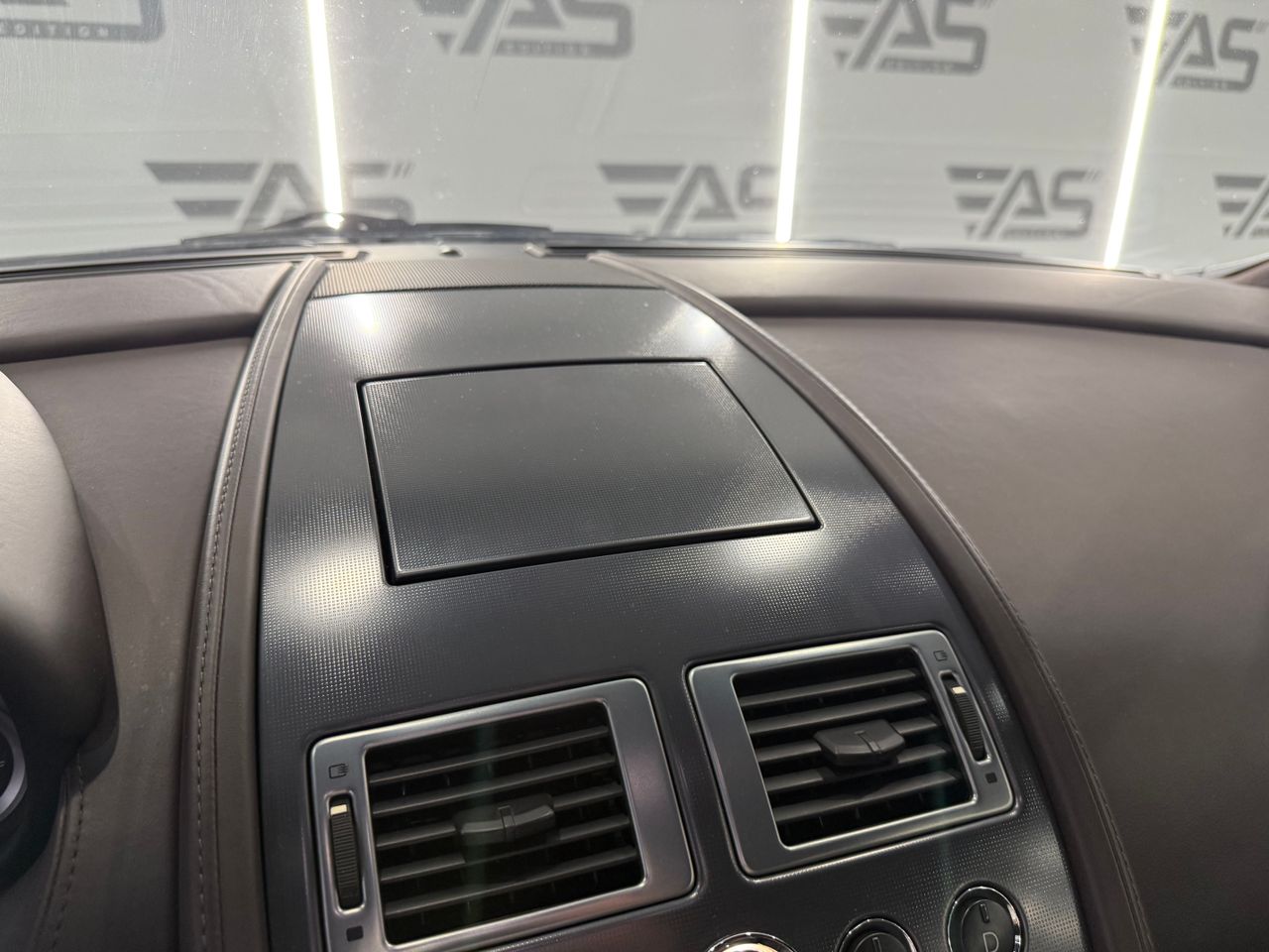 Imagen 168 del Aston martin Vantage en Auto Select Edition, Figueres