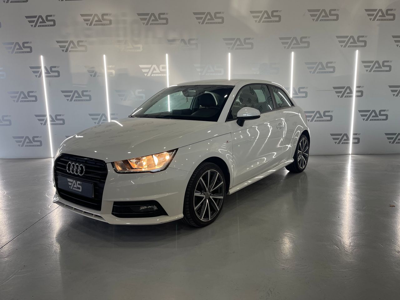 Audi A1 1.0 TFSI Adrenalin