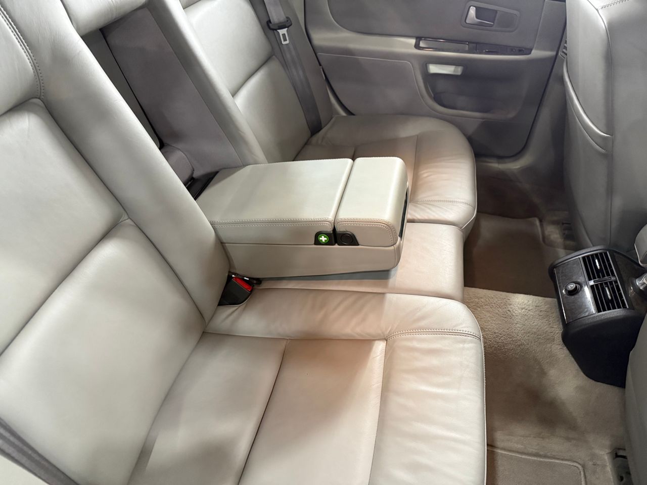 Imagen 90 del Audi A8 en Auto Select Edition, Figueres