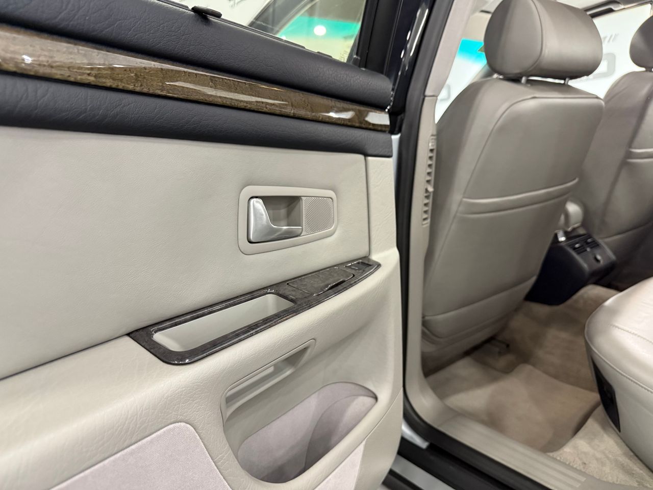 Imagen 131 del Audi A8 en Auto Select Edition, Figueres