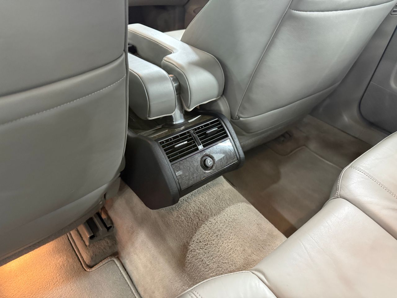 Imagen 145 del Audi A8 en Auto Select Edition, Figueres