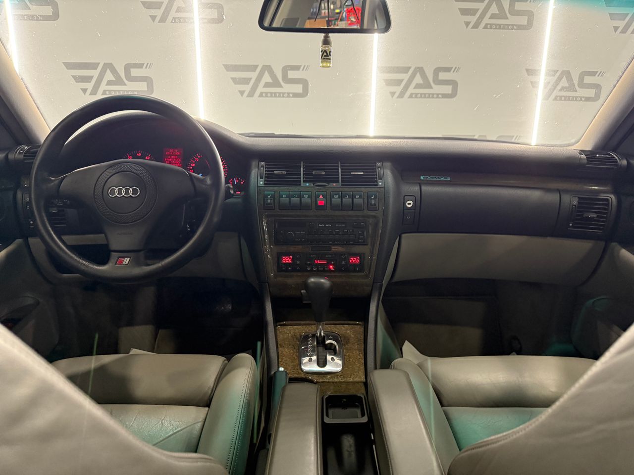 Imagen 99 del Audi A8 en Auto Select Edition, Figueres