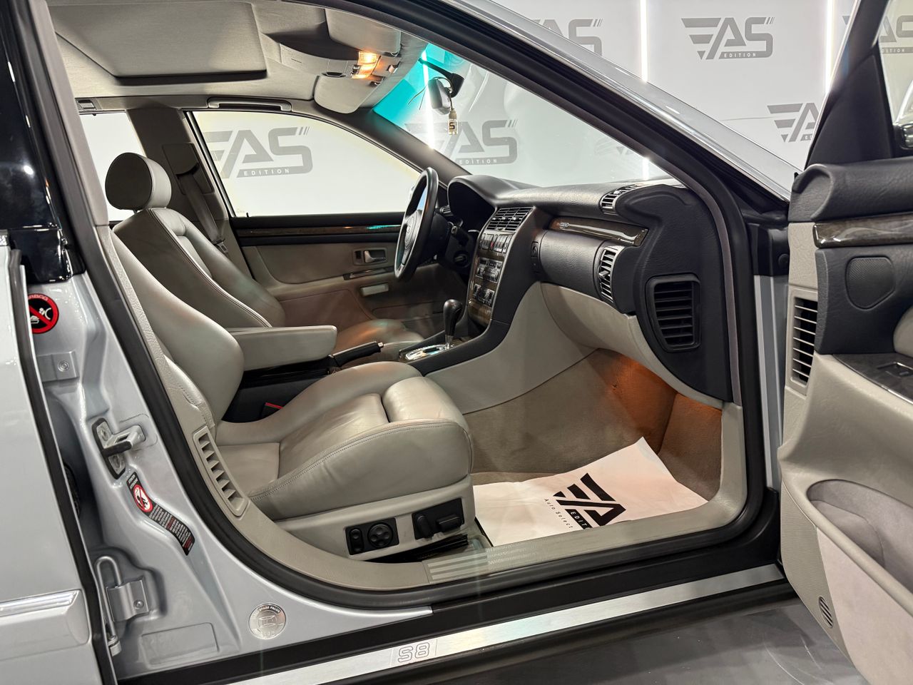 Imagen 65 del Audi A8 en Auto Select Edition, Figueres