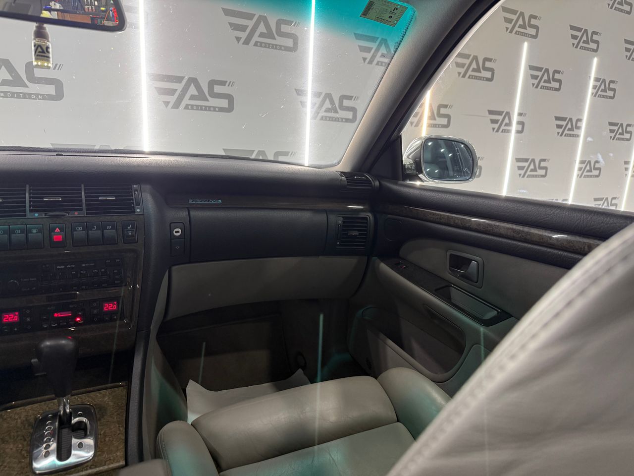 Imagen 100 del Audi A8 en Auto Select Edition, Figueres