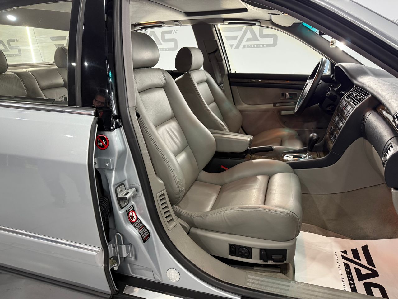 Imagen 68 del Audi A8 en Auto Select Edition, Figueres