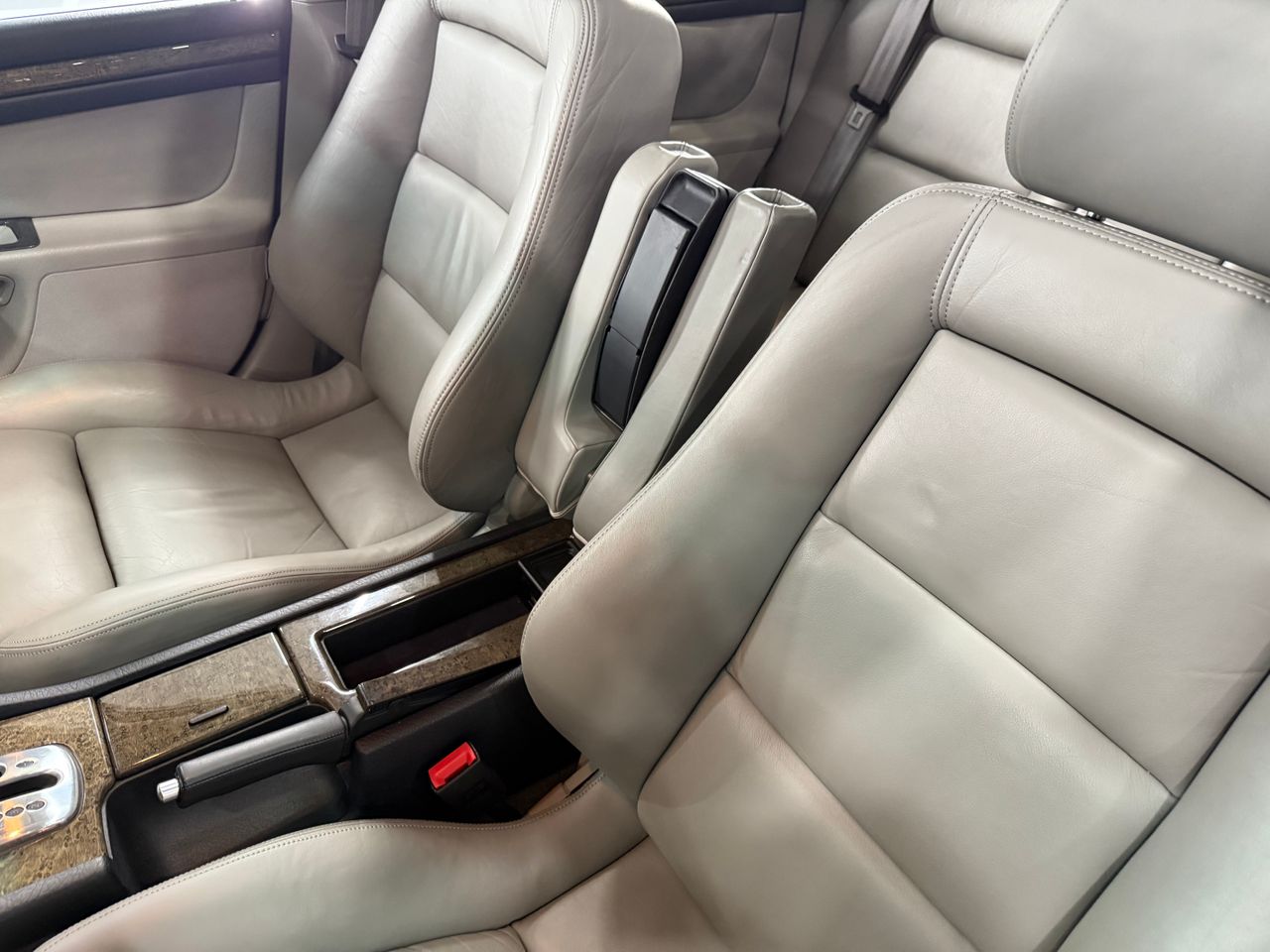 Imagen 146 del Audi A8 en Auto Select Edition, Figueres