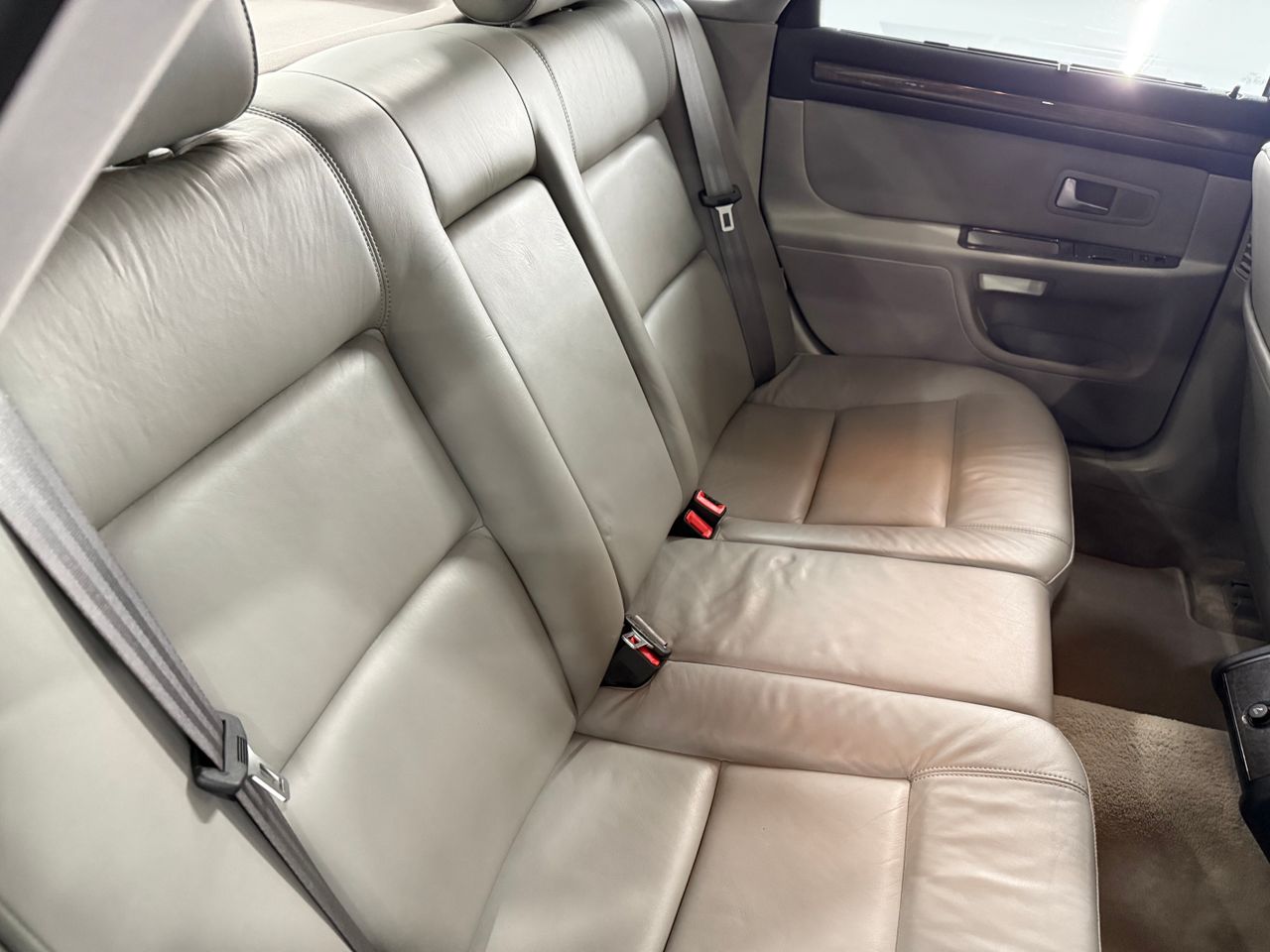 Imagen 89 del Audi A8 en Auto Select Edition, Figueres