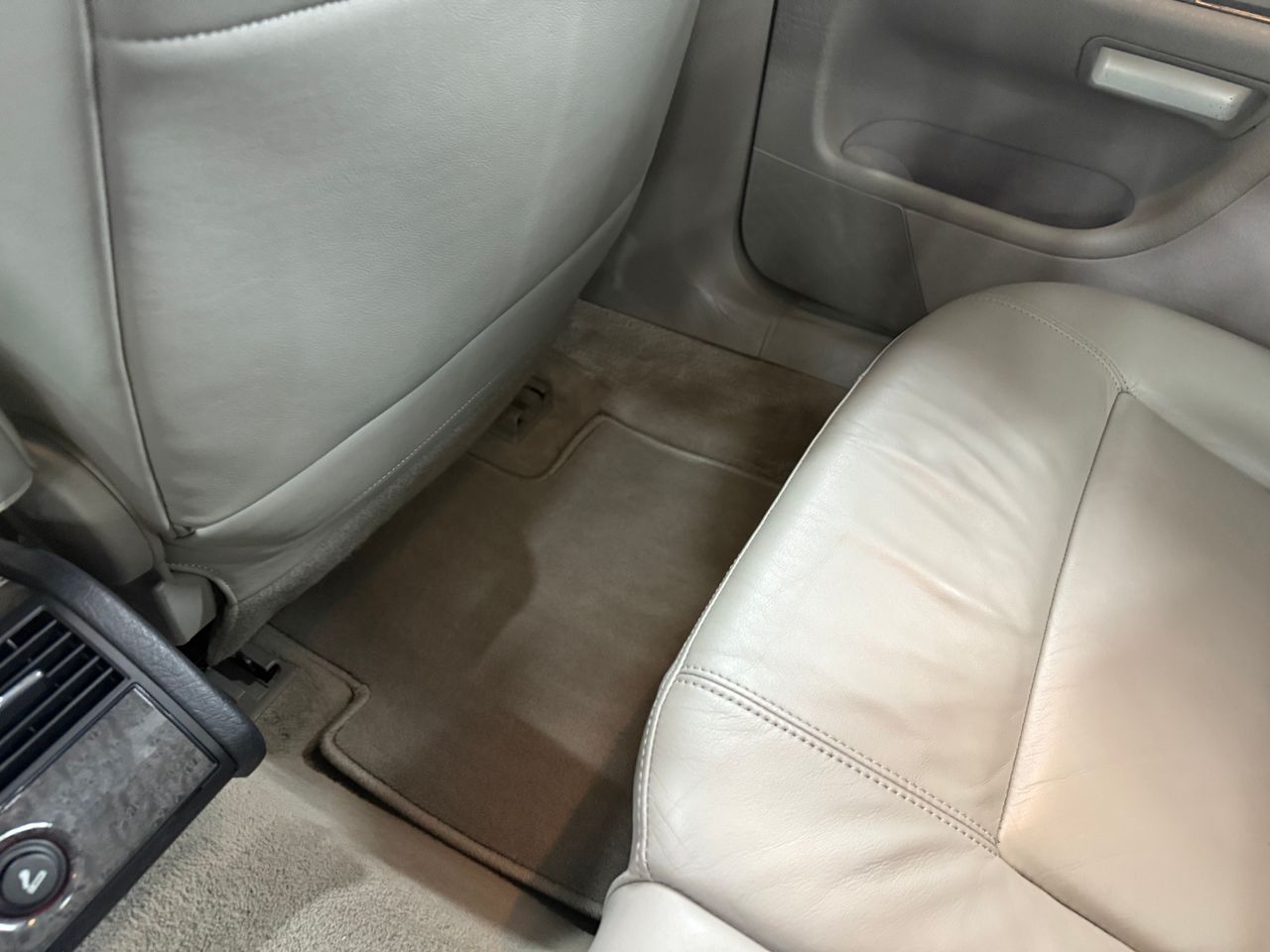 Imagen 143 del Audi A8 en Auto Select Edition, Figueres