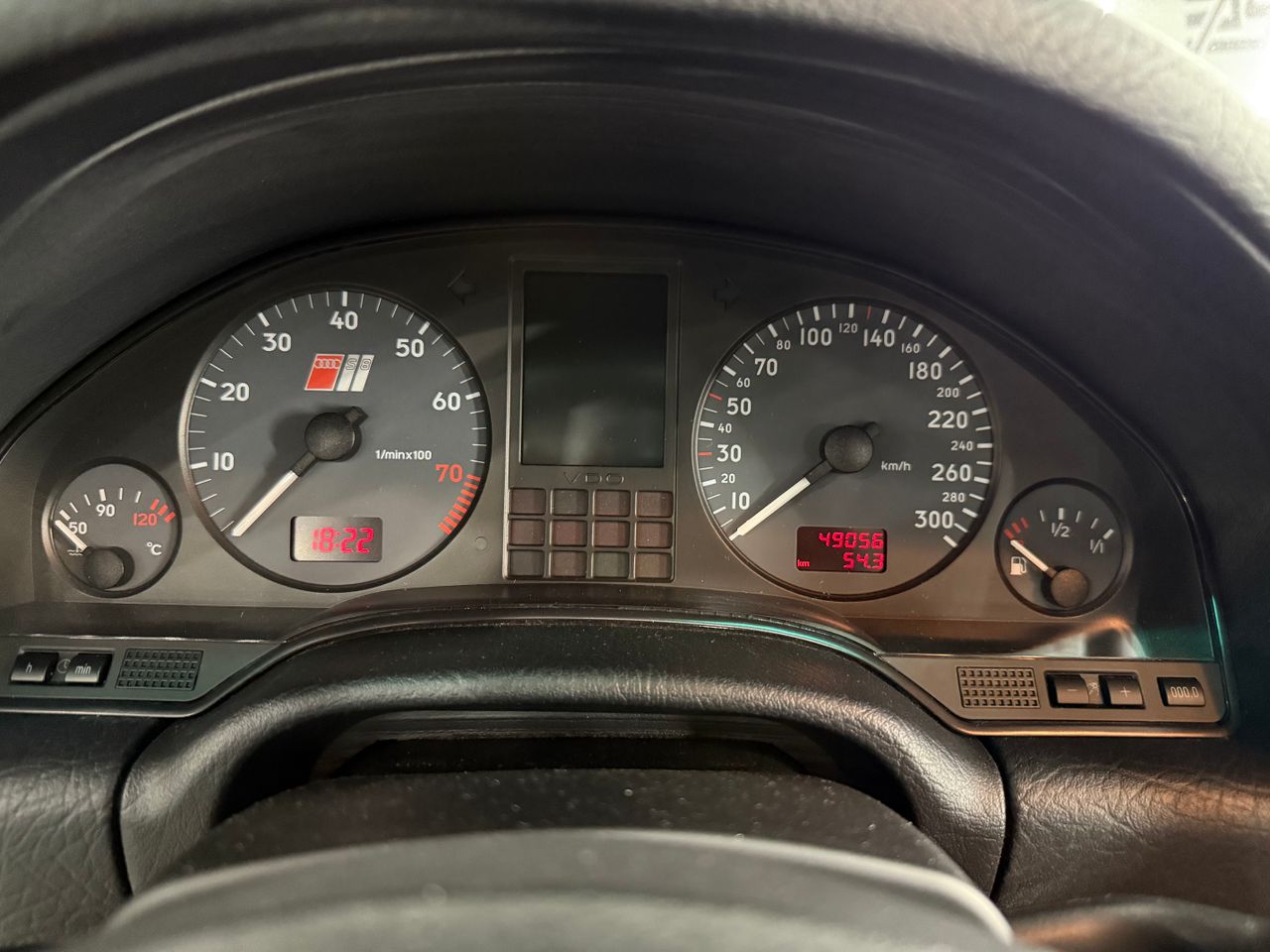 Imagen 106 del Audi A8 en Auto Select Edition, Figueres