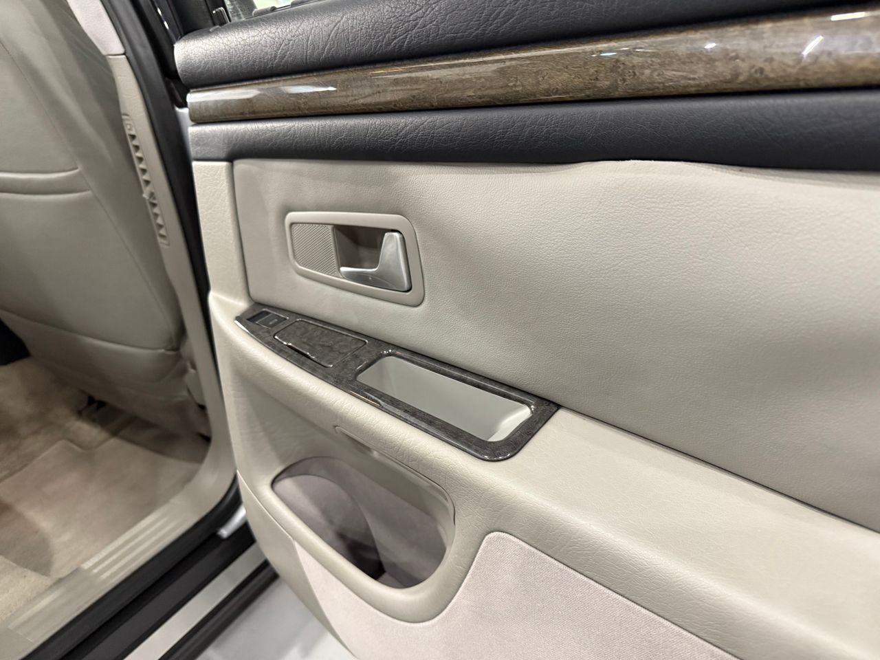 Imagen 81 del Audi A8 en Auto Select Edition, Figueres