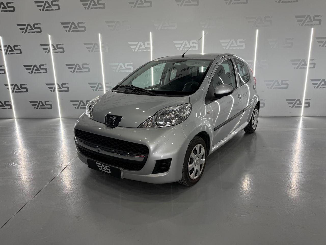 Imagen 1 del Peugeot 107 en Auto Select Edition, Figueres