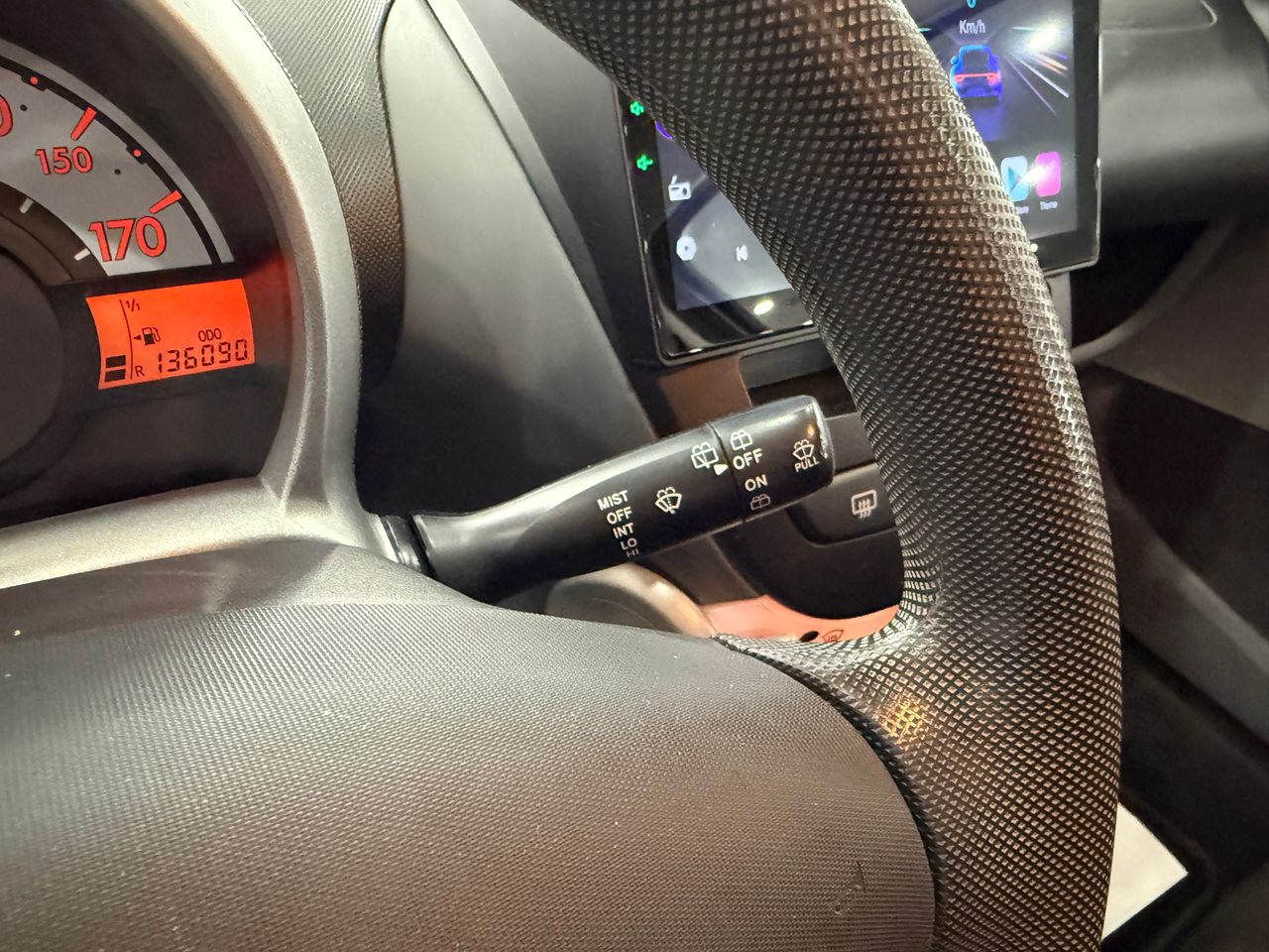 Imagen 98 del Peugeot 107 en Auto Select Edition, Figueres