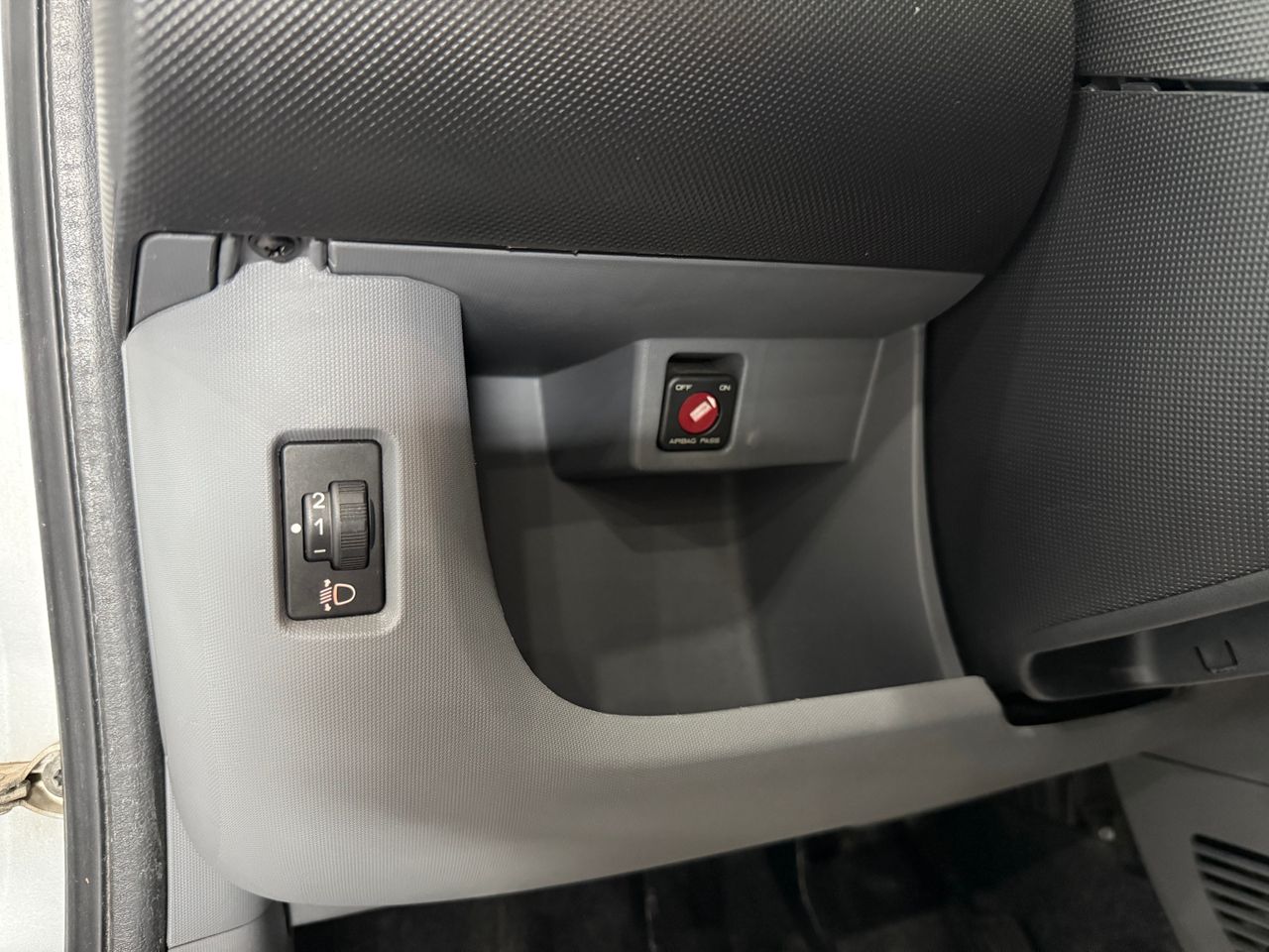 Imagen 100 del Peugeot 107 en Auto Select Edition, Figueres