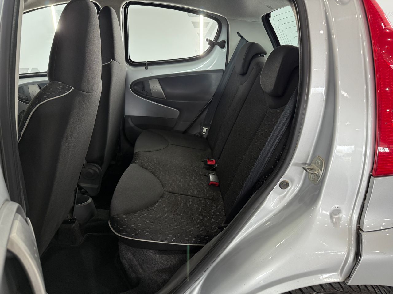 Imagen 78 del Peugeot 107 en Auto Select Edition, Figueres