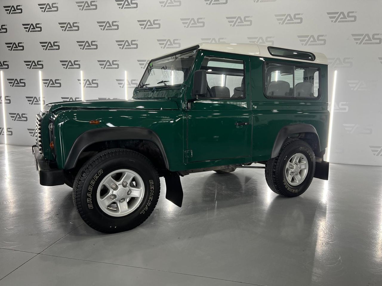 Land-Rover Defender 90 2.5TD5 Techo Duro