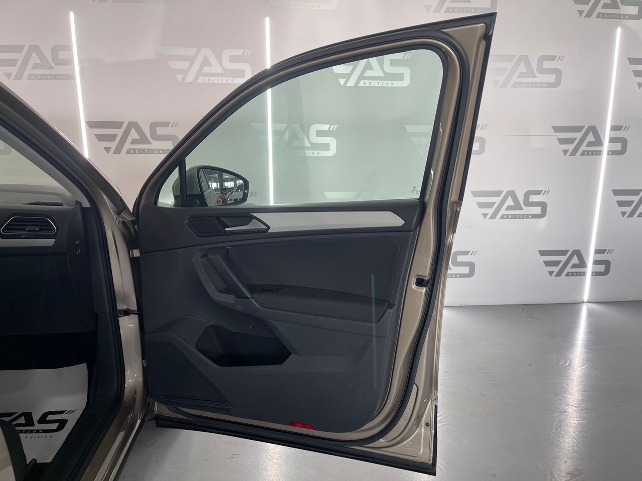 Imagen 125 del Volkswagen Tiguan en Auto Select Edition, Figueres